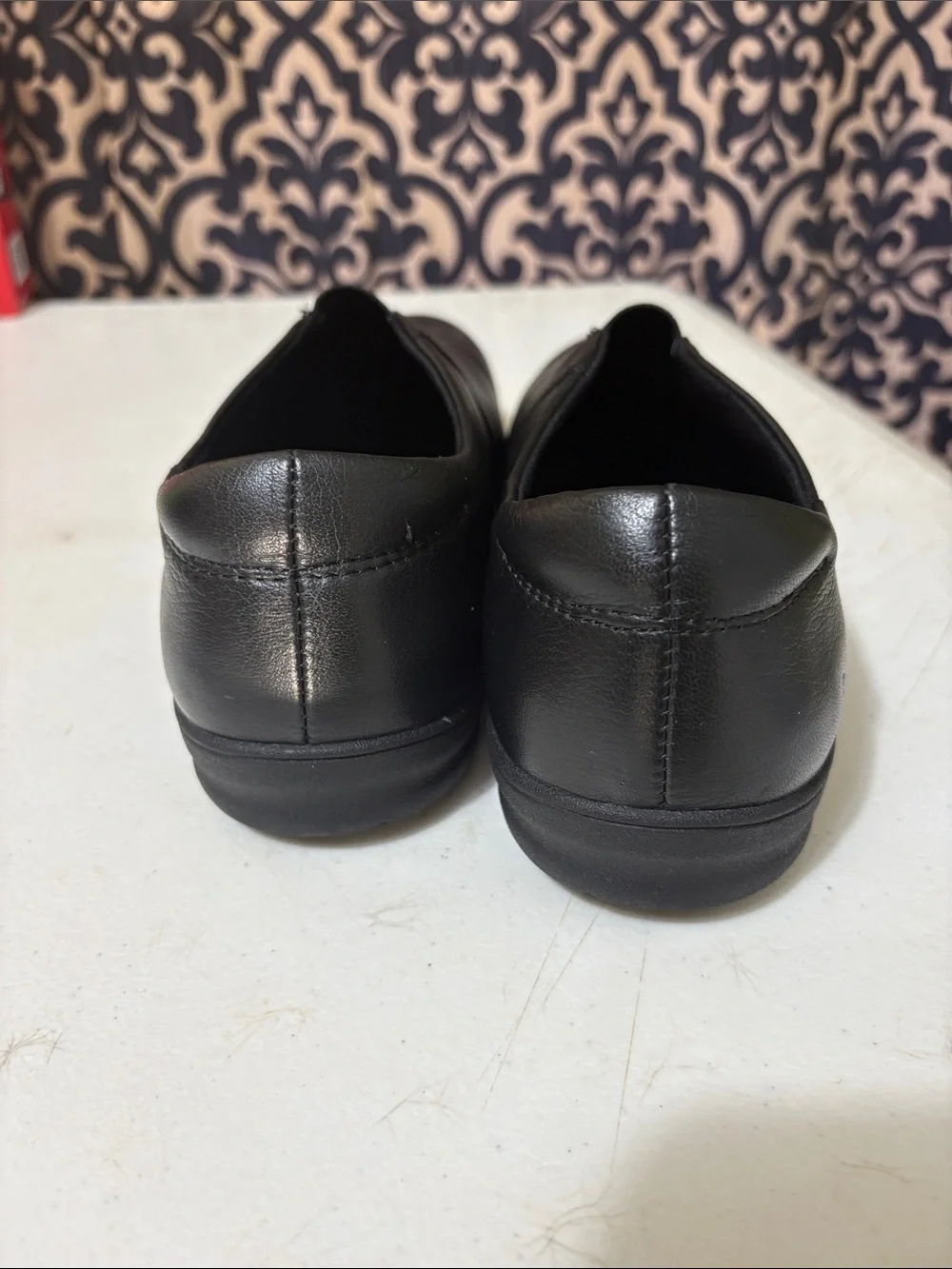 Taos Town Center Leather Slip-on Black Comfort Shoes Women’s 10